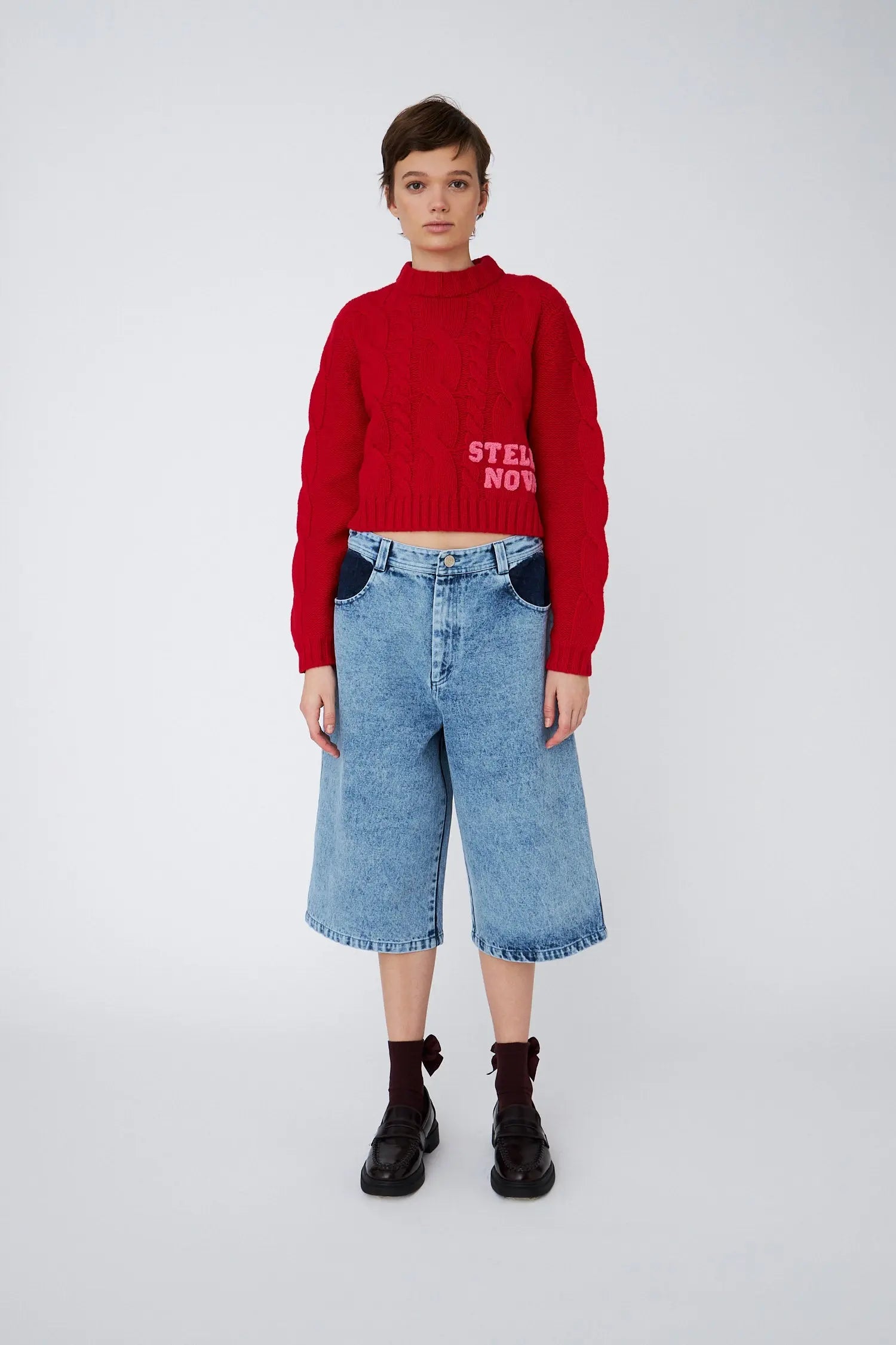 Stella Nova Cropped Cable Knit in Wool Mix Sweater 685 Deep Red