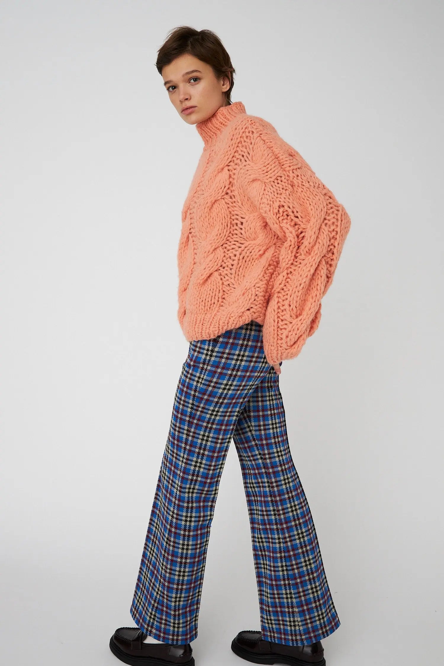 Stella Nova Handcrafted Cable sweater from Peru Sweater 730 Crispy Peach