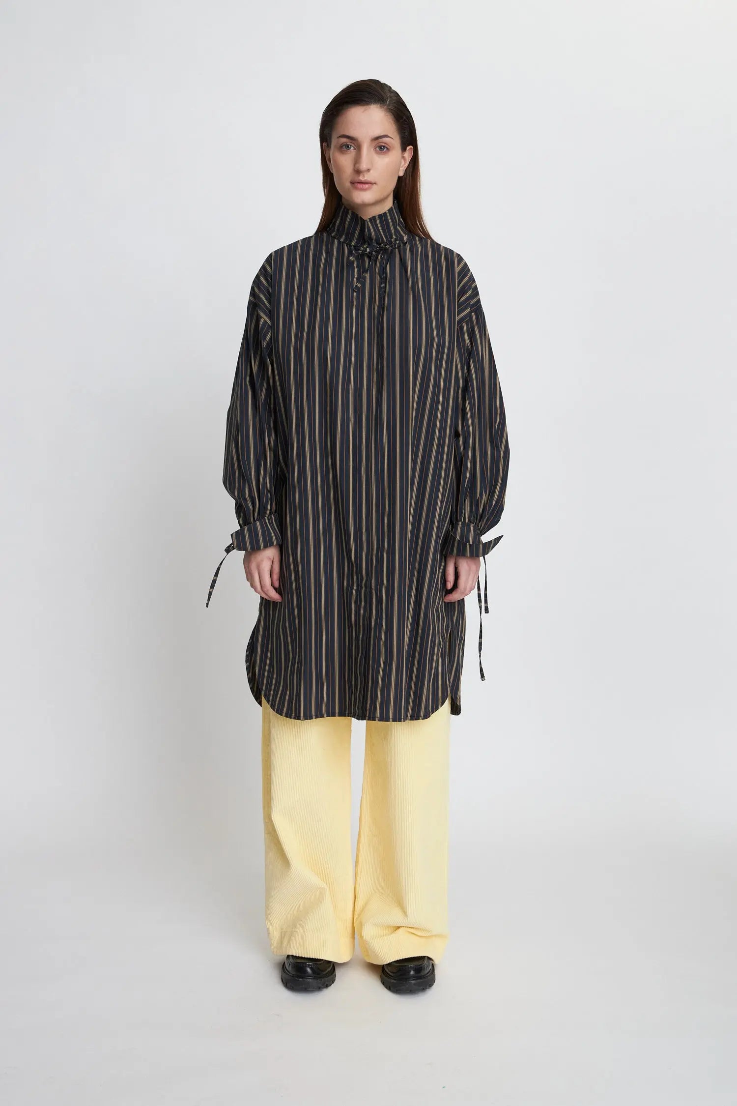 Stella Nova High neck shirt dress with bow string Shirt 609 Dark Striped