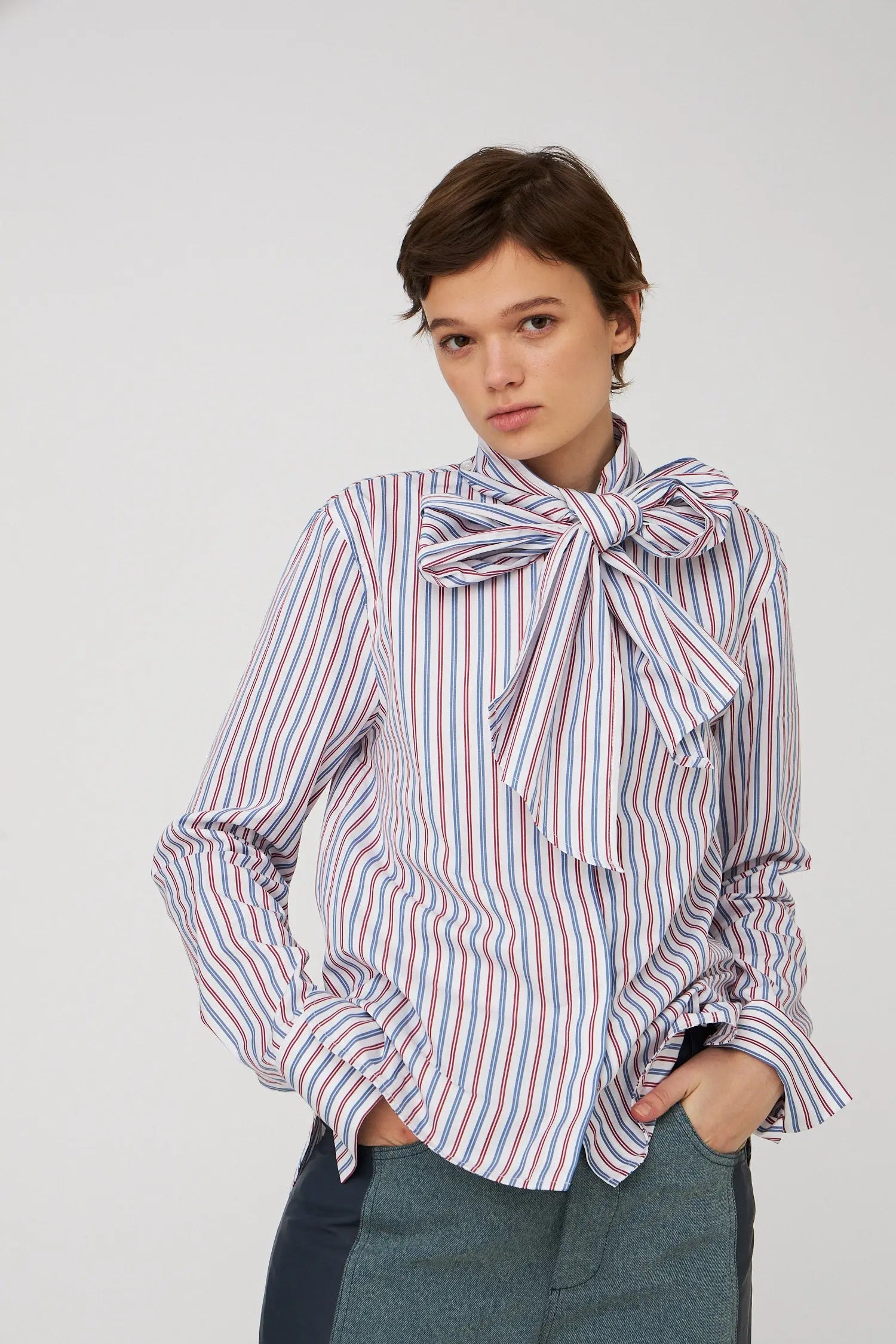 Stella Nova Striped Bow Shirt in Cotton Shirt 237 Red & Blue Stripes