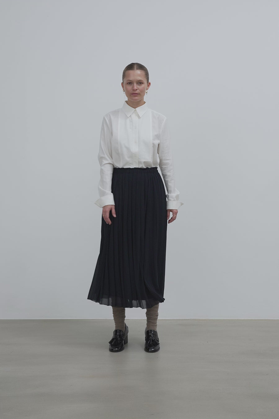 Stella Nova Plissé Midi Skirt Skirt 395 Navy