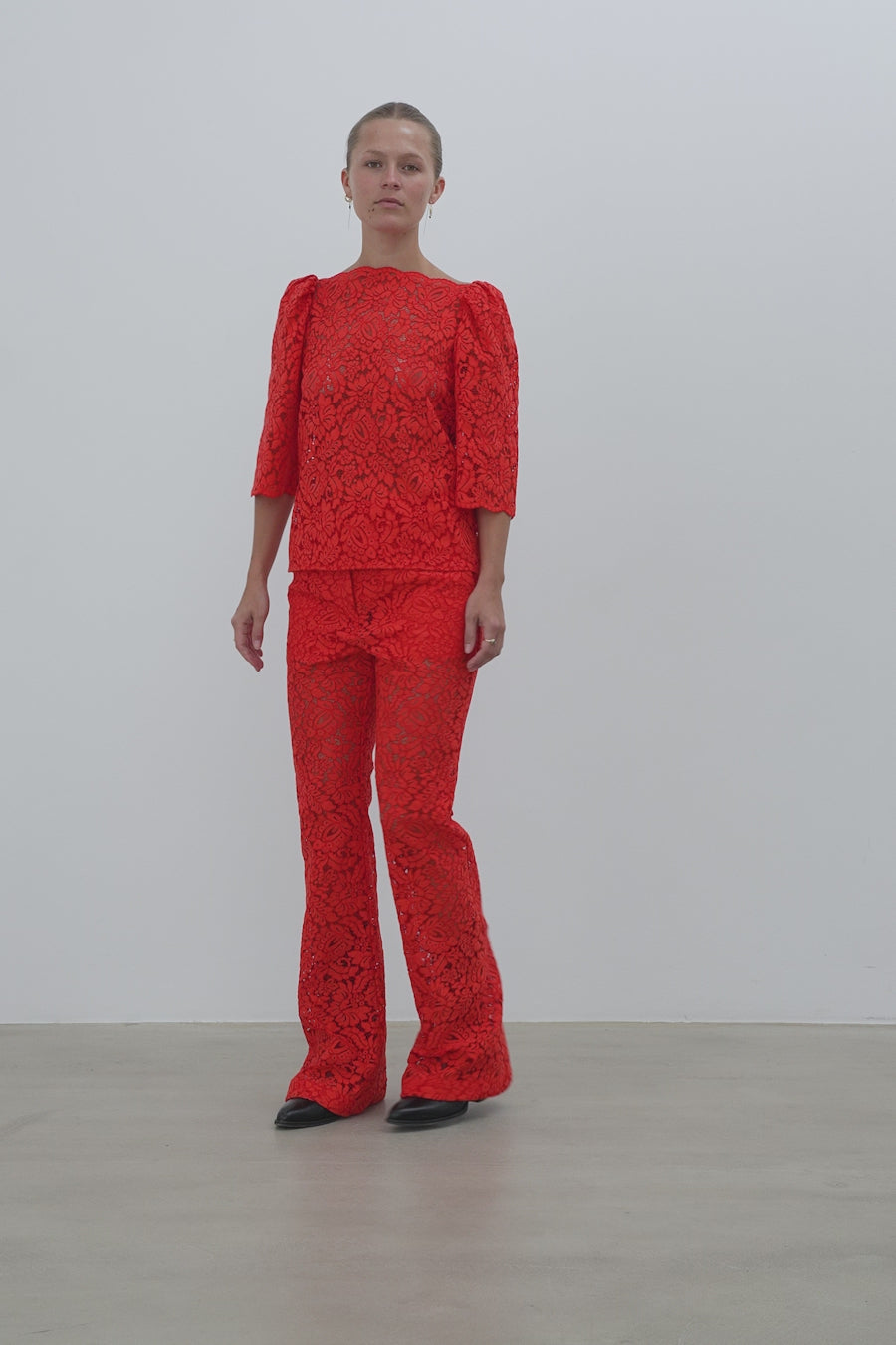 Stella Nova Heavy Lace Blouse Blouse 327 Red Lips