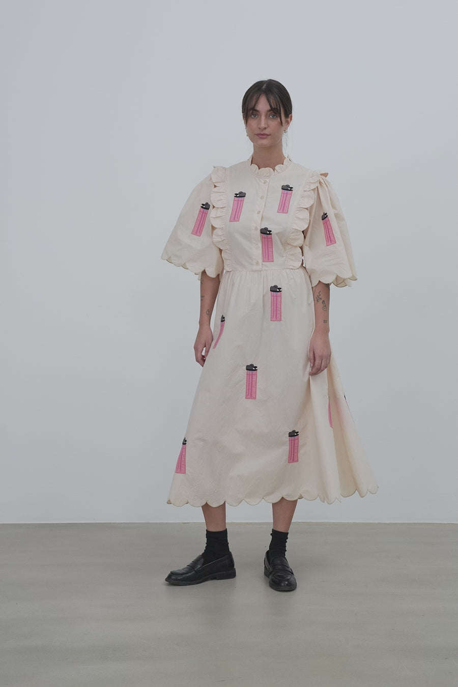 Stella Nova Embroidered Midi dress with Scallops Dress 204 Green/Creme